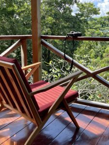 Terrasse supérieure - Eden Jungle Lodge-